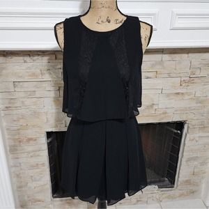 BCBGenerationLittle Black‎ Dress Lace Detail Sleeveless Party Cocktail Dress